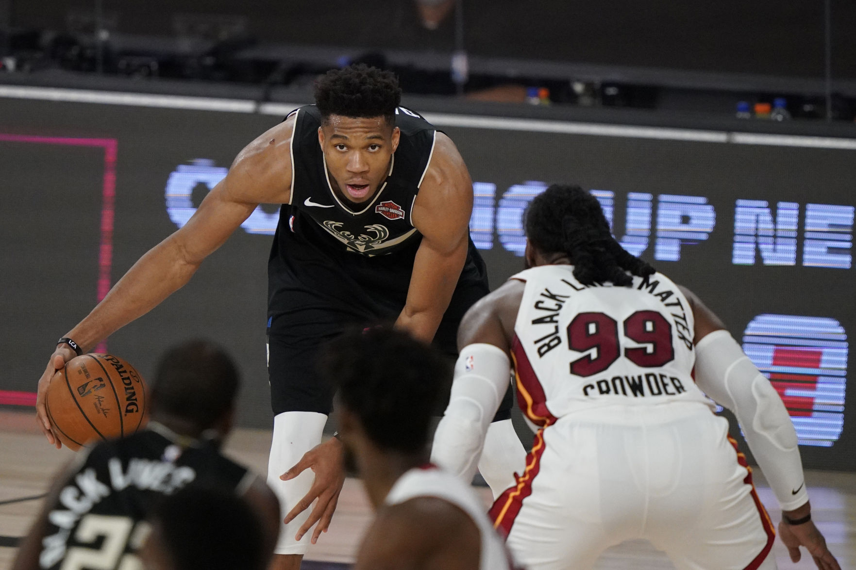 Heat 116, Bucks 114